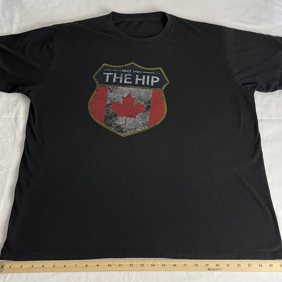 The Hip Tragically T-Shirt Top Women's Black Crewneck Canada Flag Plaque Graphic - Picture 2 of 5